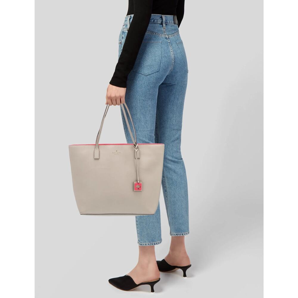Kate Spade Leather Travel Tote Beige Pebbled Leather Zip Top